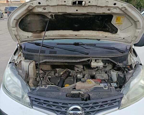 Білий Ніссан NV200, об'ємом двигуна 1.46 л та пробігом 217 тис. км за 8000 $, фото 7 на Automoto.ua