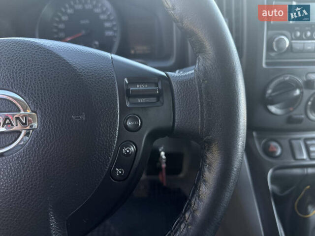 Белый Ниссан NV200, объемом двигателя 1.46 л и пробегом 146 тыс. км за 9900 $, фото 16 на Automoto.ua