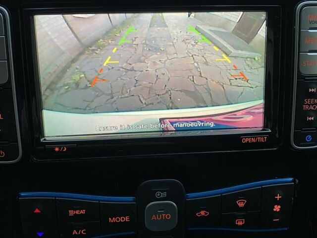 Білий Ніссан NV200, об'ємом двигуна 0 л та пробігом 47 тис. км за 17500 $, фото 18 на Automoto.ua