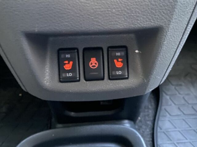 Білий Ніссан NV200, об'ємом двигуна 0 л та пробігом 47 тис. км за 17500 $, фото 15 на Automoto.ua