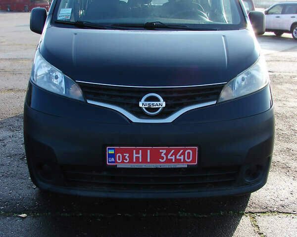 Чорний Ніссан NV200, об'ємом двигуна 0 л та пробігом 210 тис. км за 10200 $, фото 1 на Automoto.ua