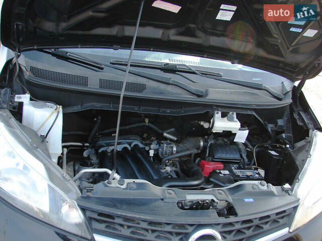 Чорний Ніссан NV200, об'ємом двигуна 0 л та пробігом 210 тис. км за 10200 $, фото 16 на Automoto.ua