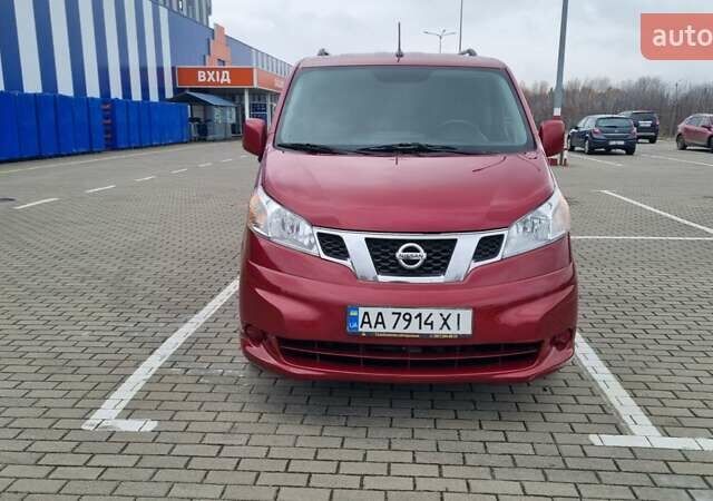 Червоний Ніссан NV200, об'ємом двигуна 2 л та пробігом 95 тис. км за 12300 $, фото 1 на Automoto.ua