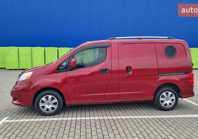 Червоний Ніссан NV200, об'ємом двигуна 2 л та пробігом 95 тис. км за 12300 $, фото 6 на Automoto.ua