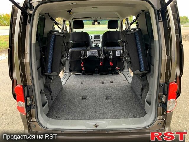 Ниссан NV200, объемом двигателя 1.5 л и пробегом 218 тыс. км за 12600 $, фото 6 на Automoto.ua