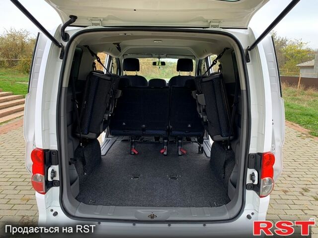 Ниссан NV200, объемом двигателя 1.5 л и пробегом 190 тыс. км за 12800 $, фото 6 на Automoto.ua