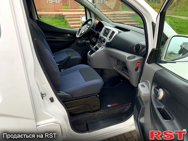 Ниссан NV200, объемом двигателя 1.5 л и пробегом 190 тыс. км за 12800 $, фото 10 на Automoto.ua