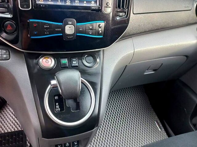 Ніссан NV200, об'ємом двигуна 80 л та пробігом 124 тис. км за 15500 $, фото 7 на Automoto.ua