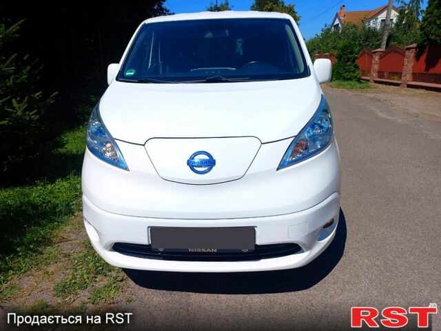 Ніссан NV200, об'ємом двигуна 80 л та пробігом 124 тис. км за 15500 $, фото 3 на Automoto.ua