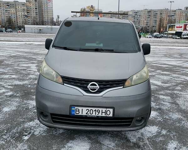 Сірий Ніссан NV200, об'ємом двигуна 1.46 л та пробігом 220 тис. км за 6900 $, фото 11 на Automoto.ua