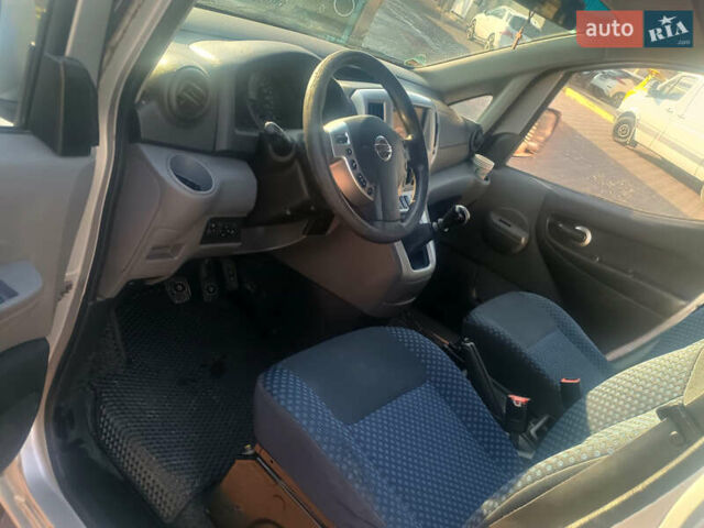 Сірий Ніссан NV200, об'ємом двигуна 1.46 л та пробігом 187 тис. км за 8750 $, фото 15 на Automoto.ua