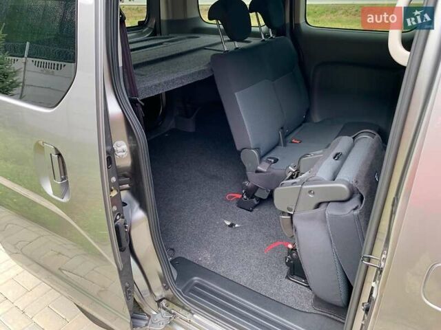 Сірий Ніссан NV200, об'ємом двигуна 1.5 л та пробігом 178 тис. км за 13999 $, фото 18 на Automoto.ua