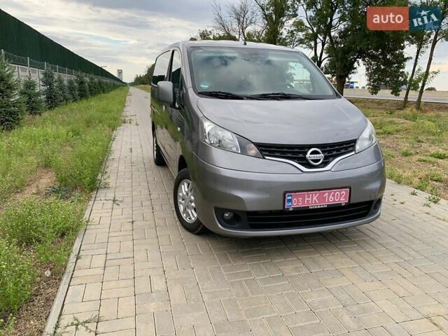 Сірий Ніссан NV200, об'ємом двигуна 1.5 л та пробігом 178 тис. км за 13999 $, фото 1 на Automoto.ua