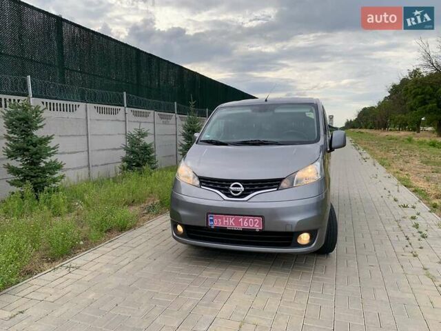 Сірий Ніссан NV200, об'ємом двигуна 1.5 л та пробігом 178 тис. км за 13999 $, фото 4 на Automoto.ua