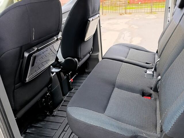 Серый Ниссан NV200, объемом двигателя 81 л и пробегом 99 тыс. км за 15900 $, фото 10 на Automoto.ua