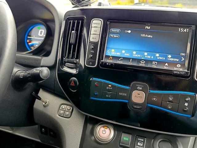 Серый Ниссан NV200, объемом двигателя 81 л и пробегом 99 тыс. км за 15900 $, фото 11 на Automoto.ua