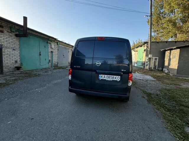 Синий Ниссан NV200, объемом двигателя 2 л и пробегом 184 тыс. км за 11000 $, фото 16 на Automoto.ua