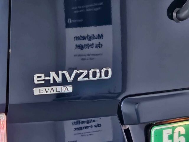 Синий Ниссан NV200, объемом двигателя 0 л и пробегом 78 тыс. км за 15000 $, фото 22 на Automoto.ua