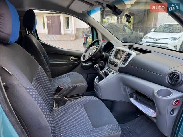 Зеленый Ниссан NV200, объемом двигателя 1.46 л и пробегом 92 тыс. км за 10400 $, фото 14 на Automoto.ua