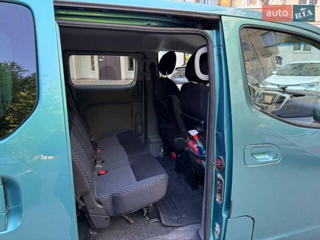 Зеленый Ниссан NV200, объемом двигателя 1.46 л и пробегом 92 тыс. км за 10400 $, фото 9 на Automoto.ua