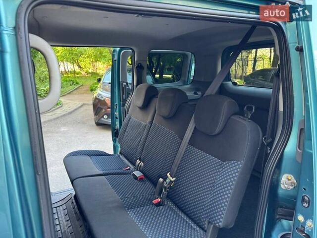 Зеленый Ниссан NV200, объемом двигателя 1.46 л и пробегом 92 тыс. км за 10400 $, фото 11 на Automoto.ua