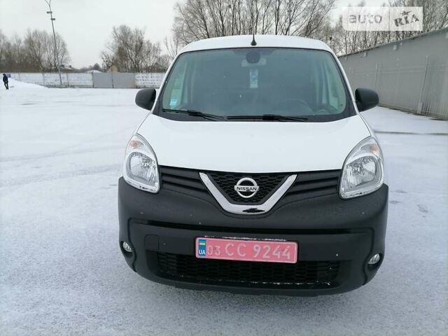 Ниссан NV2500, объемом двигателя 0 л и пробегом 51 тыс. км за 11600 $, фото 3 на Automoto.ua