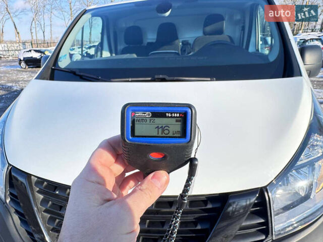 Білий Ніссан NV300, об'ємом двигуна 1.6 л та пробігом 185 тис. км за 16500 $, фото 16 на Automoto.ua