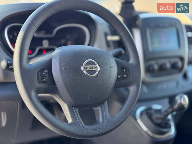 Білий Ніссан NV300, об'ємом двигуна 1.6 л та пробігом 185 тис. км за 16500 $, фото 6 на Automoto.ua