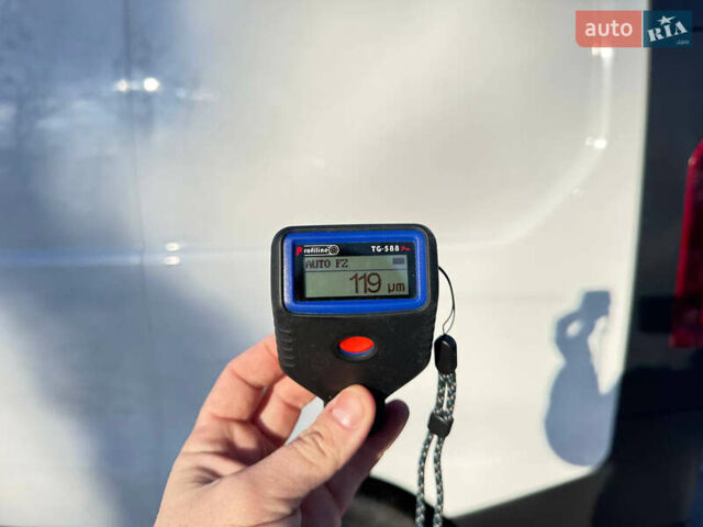 Білий Ніссан NV300, об'ємом двигуна 1.6 л та пробігом 185 тис. км за 16500 $, фото 19 на Automoto.ua