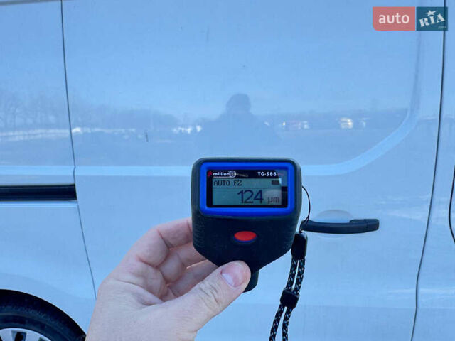 Білий Ніссан NV300, об'ємом двигуна 1.6 л та пробігом 185 тис. км за 16500 $, фото 24 на Automoto.ua