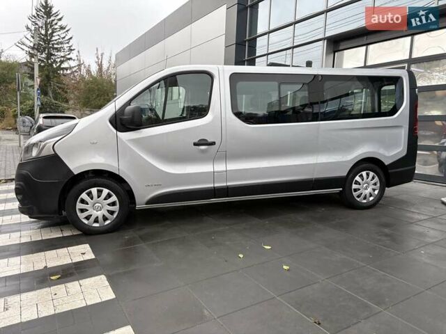 Сірий Ніссан NV300, об'ємом двигуна 2 л та пробігом 207 тис. км за 25500 $, фото 37 на Automoto.ua