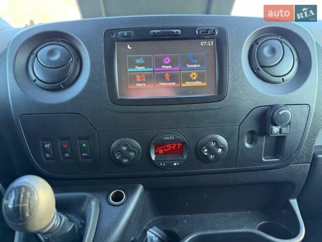 Белый Ниссан NV400, объемом двигателя 2.3 л и пробегом 208 тыс. км за 20777 $, фото 51 на Automoto.ua