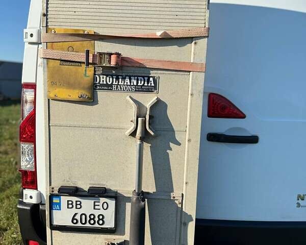 Белый Ниссан NV400, объемом двигателя 2.3 л и пробегом 208 тыс. км за 20777 $, фото 8 на Automoto.ua