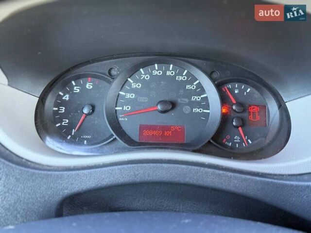 Белый Ниссан NV400, объемом двигателя 2.3 л и пробегом 208 тыс. км за 20777 $, фото 55 на Automoto.ua