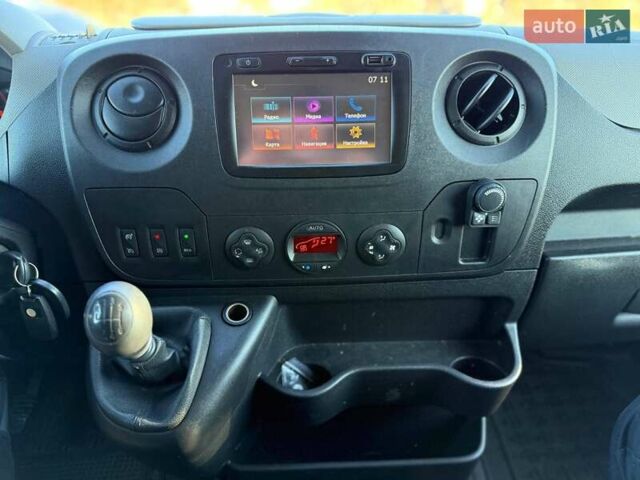 Белый Ниссан NV400, объемом двигателя 2.3 л и пробегом 208 тыс. км за 20777 $, фото 53 на Automoto.ua