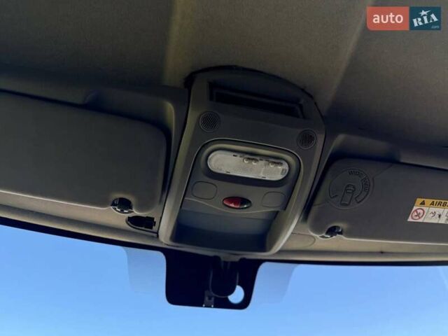 Белый Ниссан NV400, объемом двигателя 2.3 л и пробегом 208 тыс. км за 20777 $, фото 52 на Automoto.ua