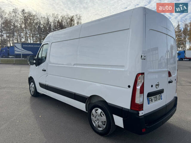 Белый Ниссан NV400, объемом двигателя 2.3 л и пробегом 191 тыс. км за 17500 $, фото 3 на Automoto.ua