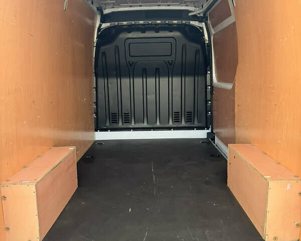 Белый Ниссан NV400, объемом двигателя 2.3 л и пробегом 191 тыс. км за 17500 $, фото 12 на Automoto.ua