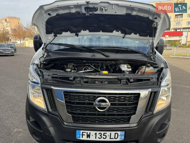 Белый Ниссан NV400, объемом двигателя 2.3 л и пробегом 191 тыс. км за 17500 $, фото 14 на Automoto.ua