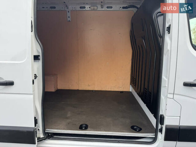 Белый Ниссан NV400, объемом двигателя 2.3 л и пробегом 191 тыс. км за 17500 $, фото 13 на Automoto.ua