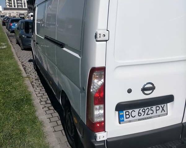 Білий Ніссан NV400, об'ємом двигуна 2.3 л та пробігом 305 тис. км за 12900 $, фото 9 на Automoto.ua