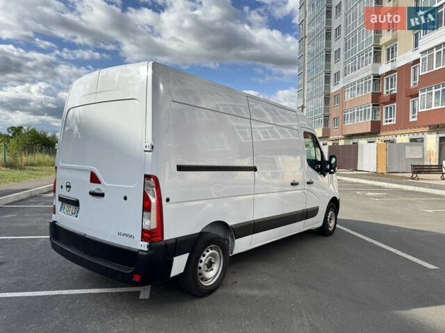 Білий Ніссан NV400, об'ємом двигуна 2.3 л та пробігом 180 тис. км за 18800 $, фото 6 на Automoto.ua