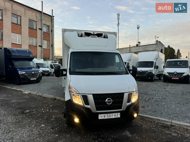 Белый Ниссан NV400, объемом двигателя 2.3 л и пробегом 178 тыс. км за 25900 $, фото 4 на Automoto.ua