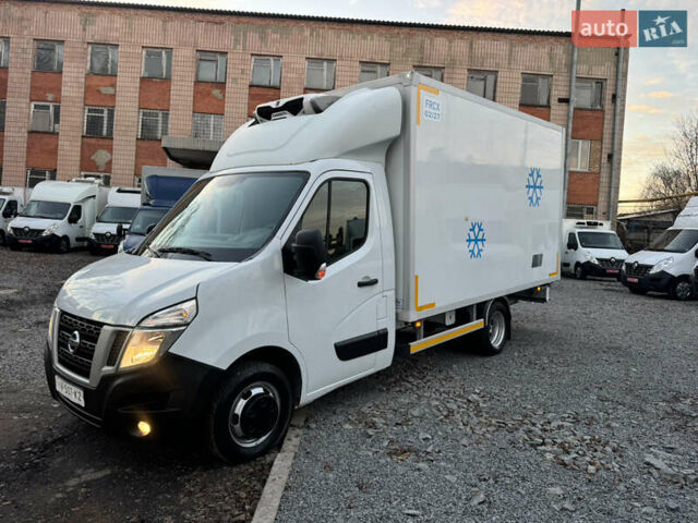 Белый Ниссан NV400, объемом двигателя 2.3 л и пробегом 178 тыс. км за 25900 $, фото 7 на Automoto.ua