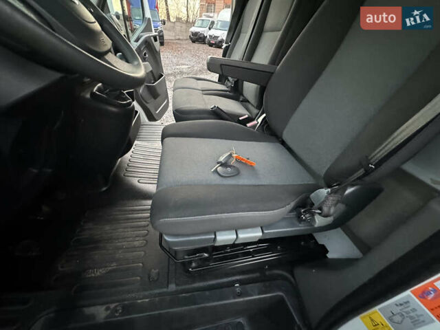 Белый Ниссан NV400, объемом двигателя 2.3 л и пробегом 178 тыс. км за 25900 $, фото 54 на Automoto.ua