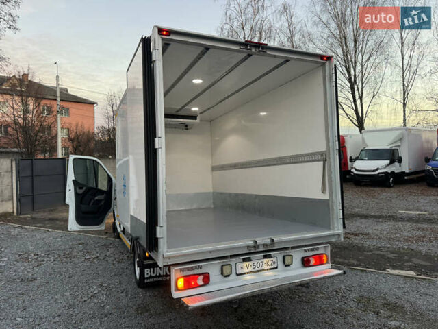 Белый Ниссан NV400, объемом двигателя 2.3 л и пробегом 178 тыс. км за 25900 $, фото 37 на Automoto.ua