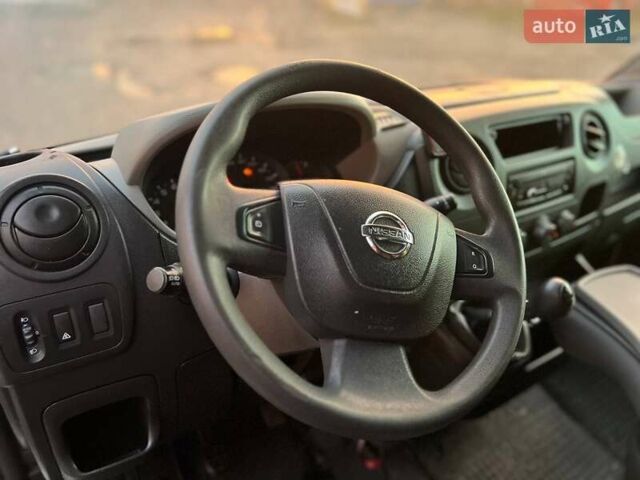 Белый Ниссан NV400, объемом двигателя 2.3 л и пробегом 111 тыс. км за 16999 $, фото 20 на Automoto.ua