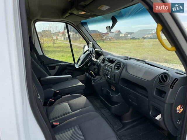 Белый Ниссан NV400, объемом двигателя 2.3 л и пробегом 350 тыс. км за 20000 $, фото 7 на Automoto.ua