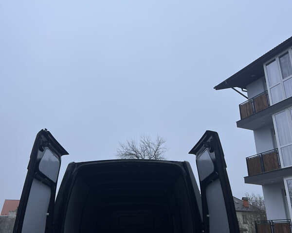 Черный Ниссан NV400, объемом двигателя 2.3 л и пробегом 309 тыс. км за 14900 $, фото 5 на Automoto.ua