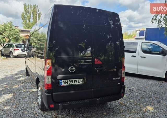 Черный Ниссан NV400, объемом двигателя 2.3 л и пробегом 169 тыс. км за 21800 $, фото 4 на Automoto.ua